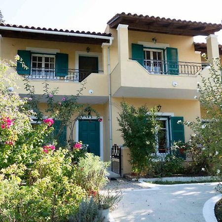 Yiannis Apartments Agios Georgios Pagoi Corfu อายีโอส เยออร์ยิโอส ปากอน ภายนอก รูปภาพ