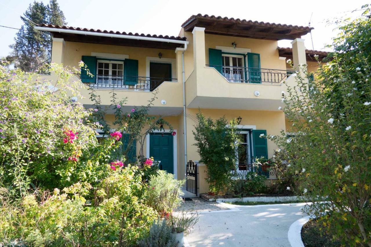 Yiannis Apartments Agios Georgios Pagoi Corfu อายีโอส เยออร์ยิโอส ปากอน ภายนอก รูปภาพ