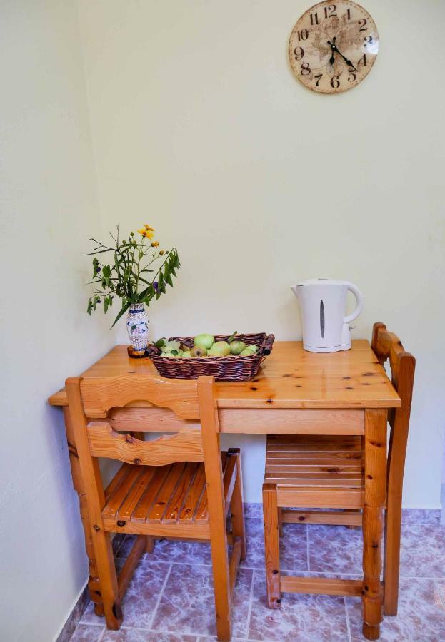 Yiannis Apartments Agios Georgios Pagoi Corfu อายีโอส เยออร์ยิโอส ปากอน ภายนอก รูปภาพ