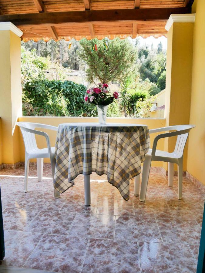 Yiannis Apartments Agios Georgios Pagoi Corfu อายีโอส เยออร์ยิโอส ปากอน ภายนอก รูปภาพ