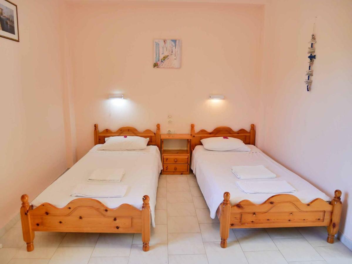 Yiannis Apartments Agios Georgios Pagoi Corfu อายีโอส เยออร์ยิโอส ปากอน ภายนอก รูปภาพ