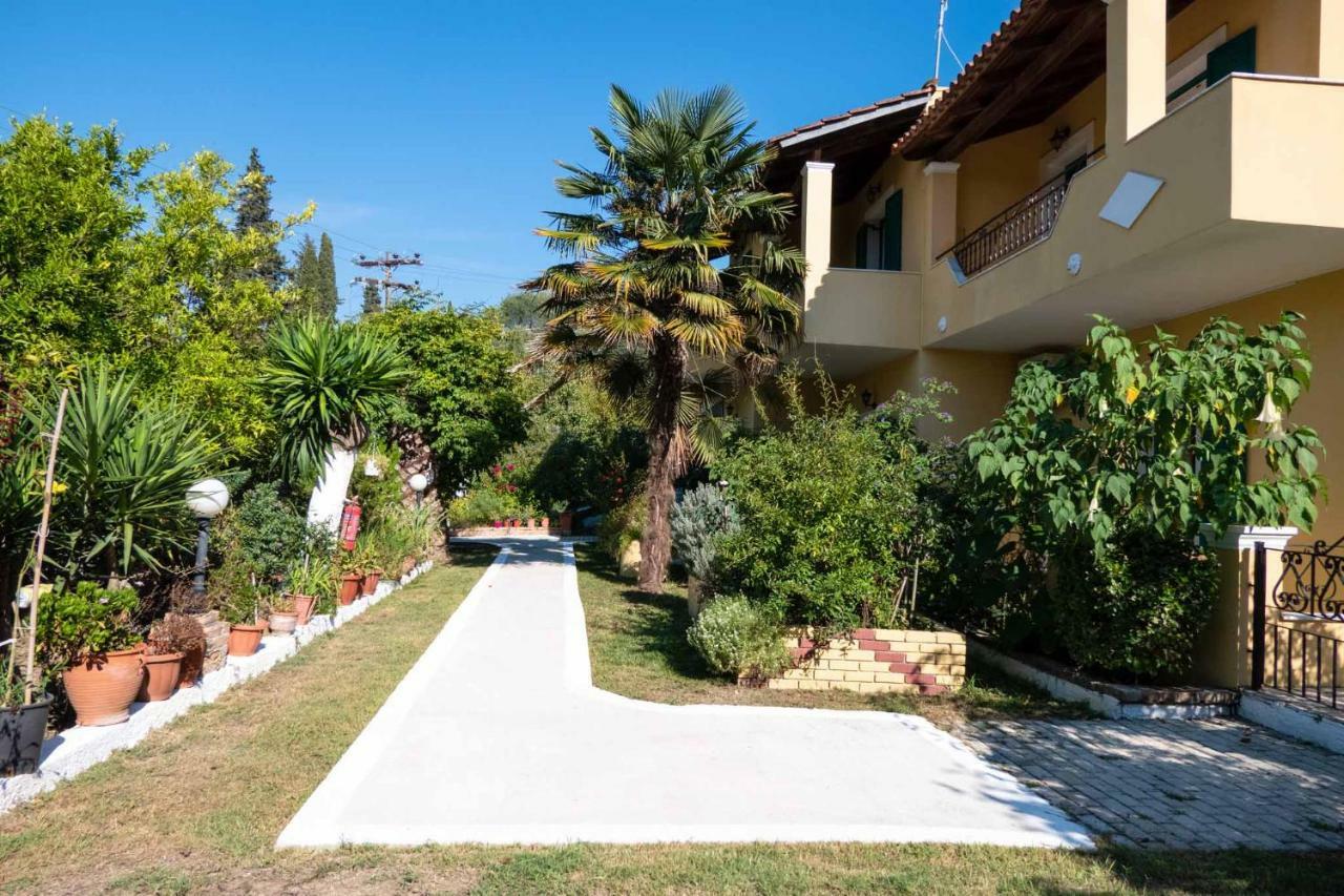 Yiannis Apartments Agios Georgios Pagoi Corfu อายีโอส เยออร์ยิโอส ปากอน ภายนอก รูปภาพ